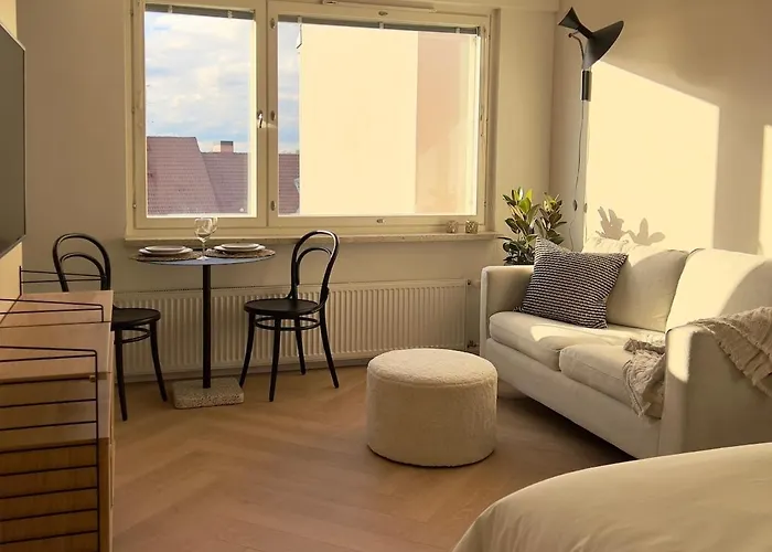 Floor In The Center Apartament *