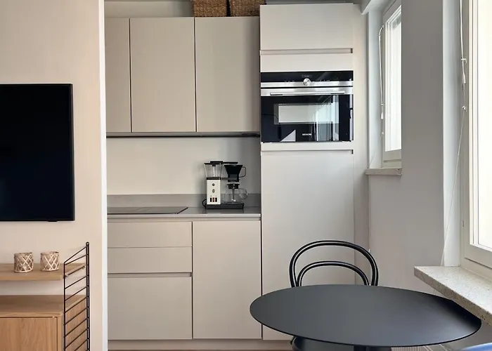 Floor In The Center * 赫尔辛基